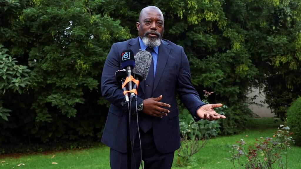 RDC : contre Joseph Kabila, Félix Tshisekedi sonne la charge
