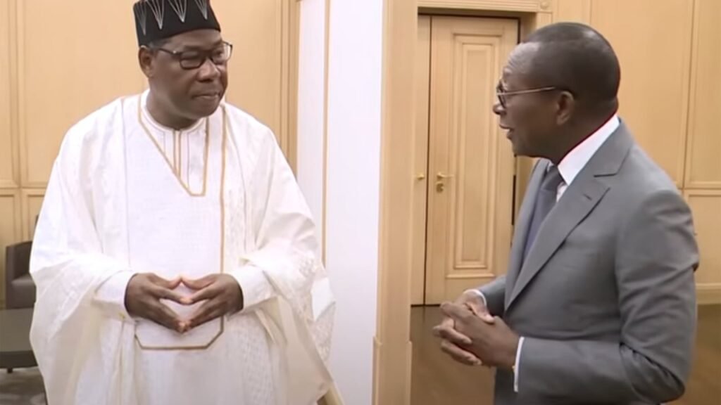Bénin : entre Thomas Boni Yayi et Patrice Talon, un duel par procuration en 2026 ?
