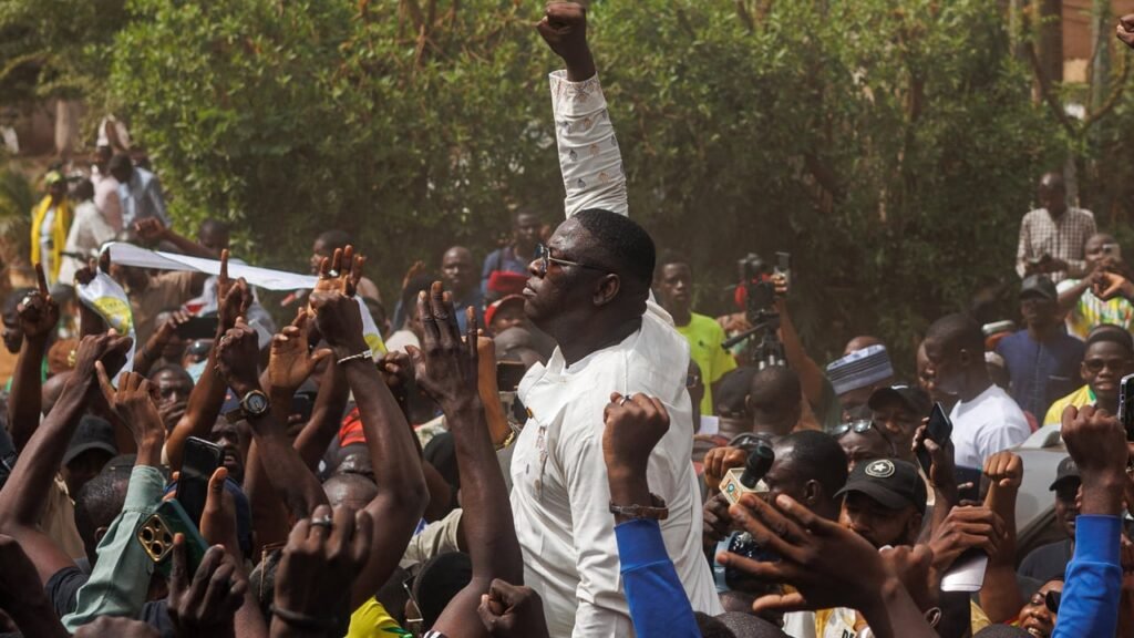Au Mali, cette nouvelle génération qui ose défier Assimi Goïta au nom de la démocratie