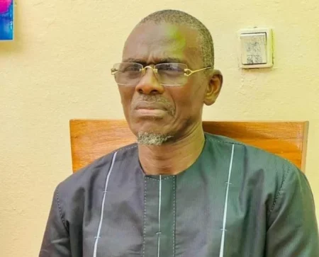 « Près de 90% des parts raflées par les étrangers », le cri d’alarme d’Ibrahima Lô