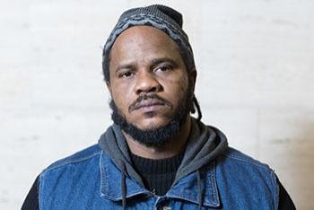 le mouvement Y’en a Marre dénonce « une atteinte grave au droit à l’information »