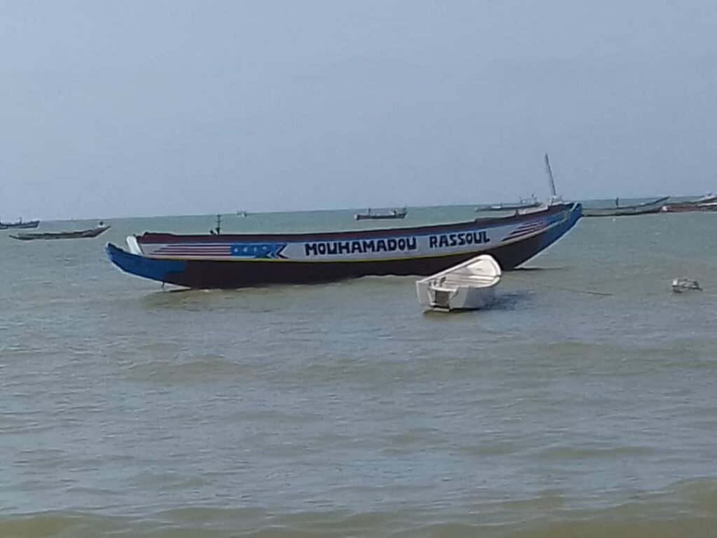 34 candidats interceptés à Mbour après une panne en mer