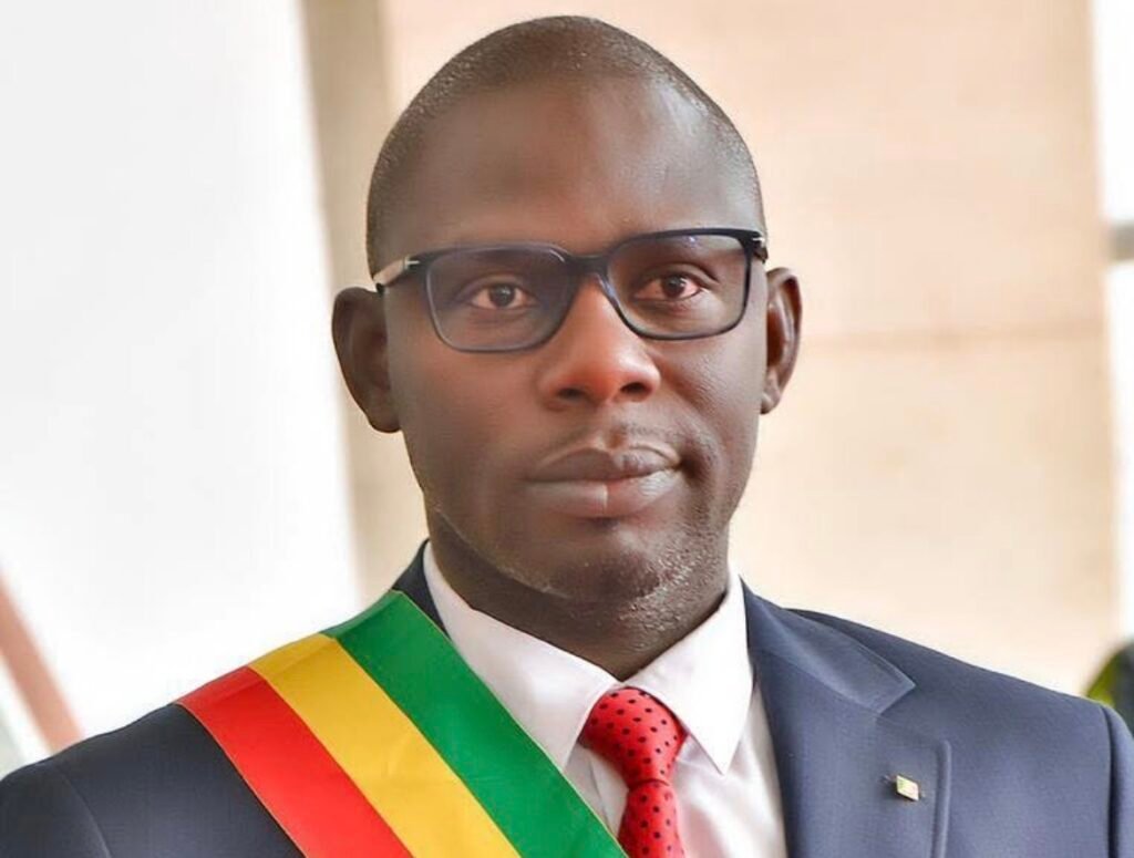 « Mise au point sur la prétendue explosion du budget de la Présidence », (Par Dr Ismaila Diallo)