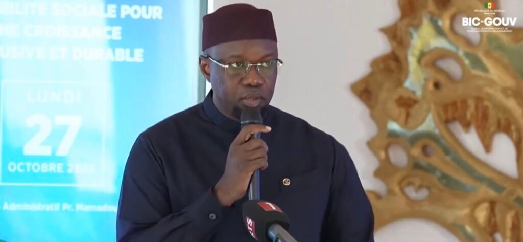 Sénégal : Ousmane SONKO annonce des mesures de baisses des prix de l’électricité et des produits pétroliers