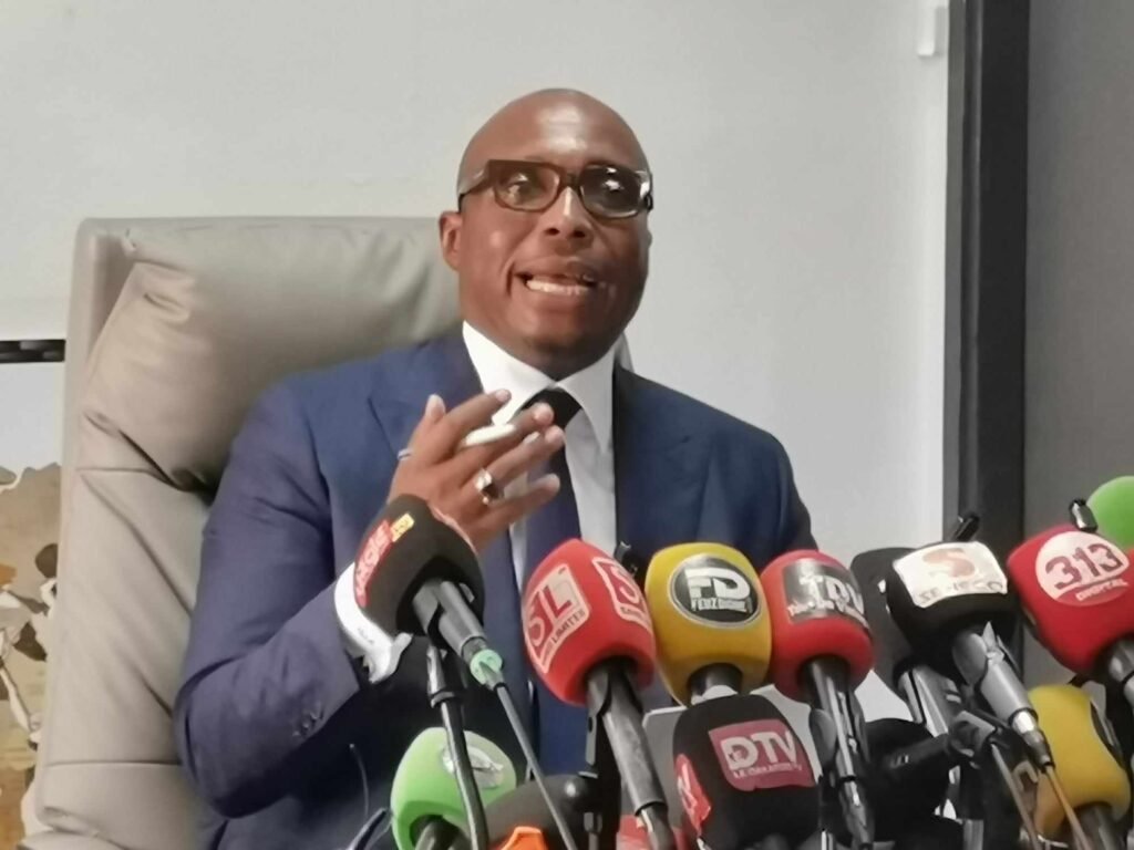 « Quand un régime commence à s’en prendre à la presse, c’est qu’il a peur de la vérité »